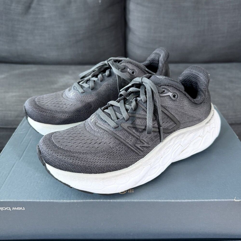 New Balance Fresh Foam X More v4 Black Starlight Running Shoes Women's Size 8